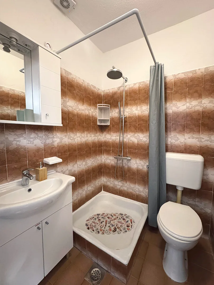 wc-apartmani-jovic-brela