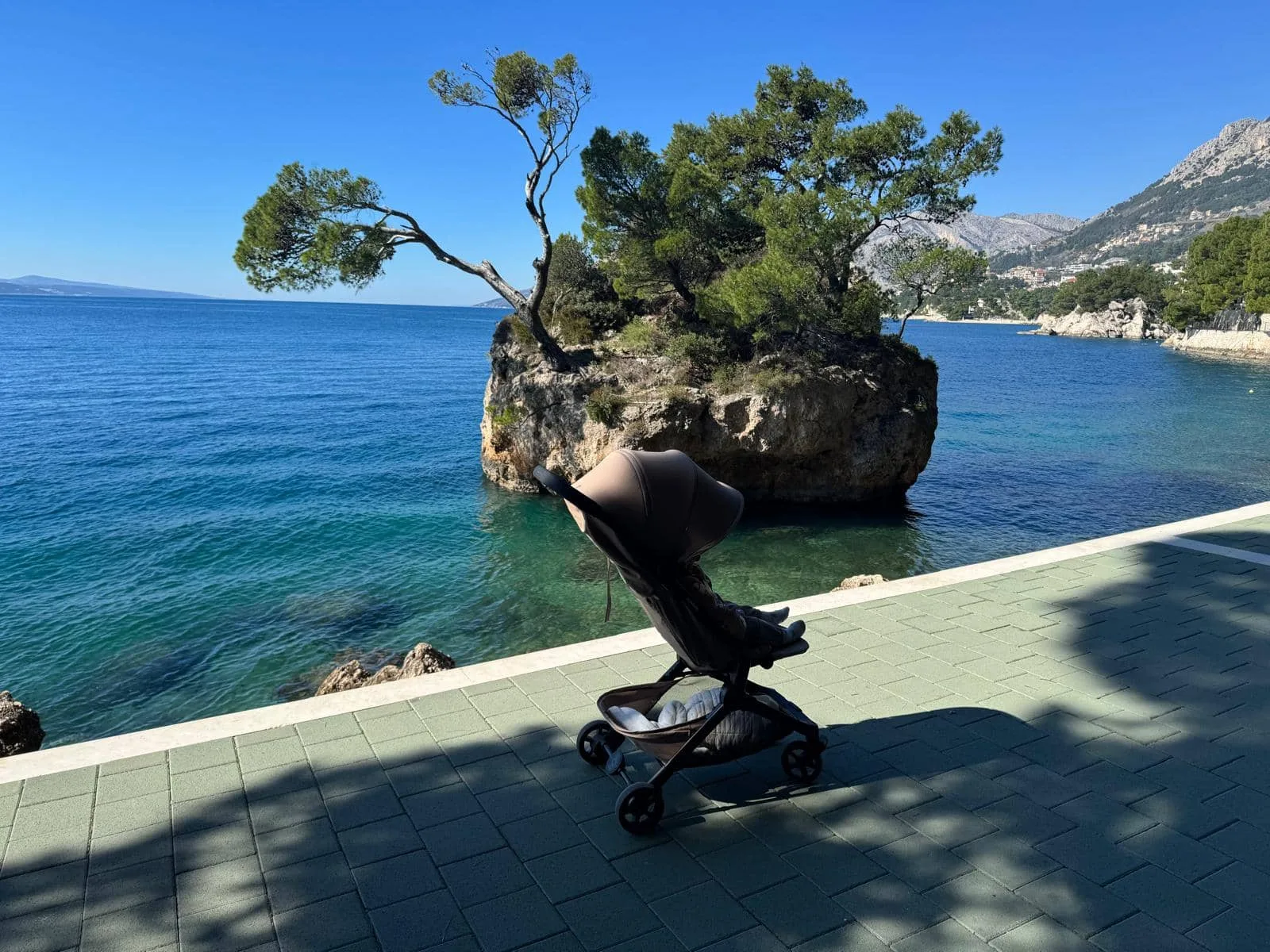 brela-odmor-s-obitelji-kamen-brela